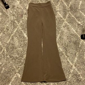 High waisted flare legged, SHEIN, Never worn, Size: XS, Color: light brown